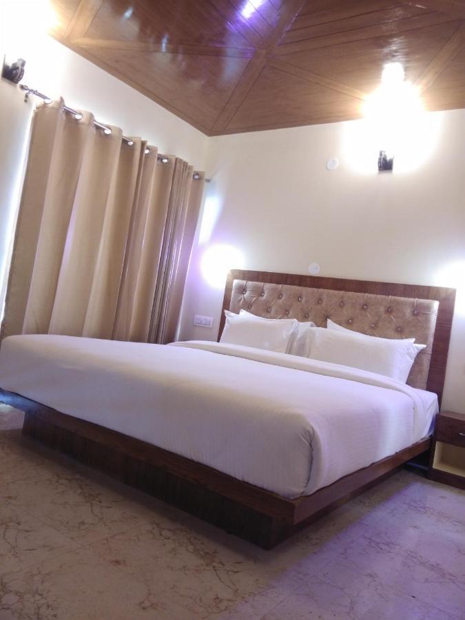Hassan Valley Retreat