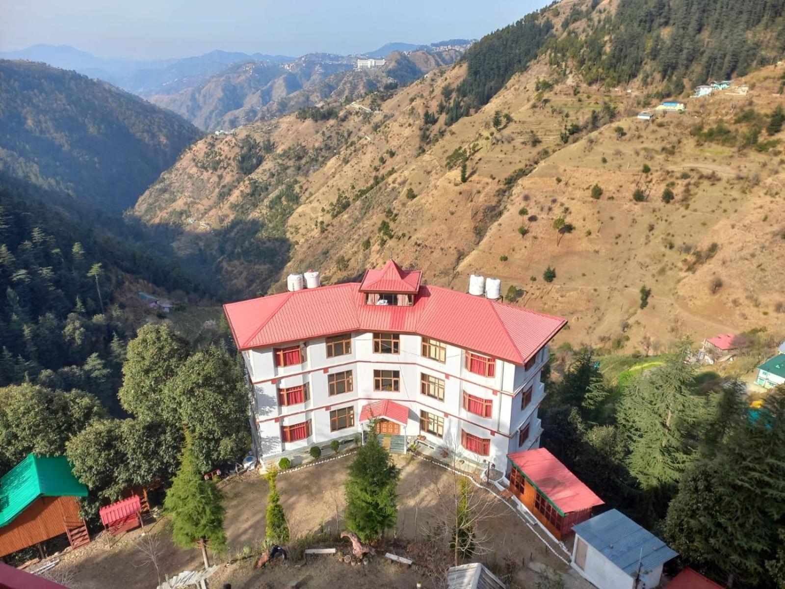 Hassan Valley Retreat Bed & Breakfast Kufri