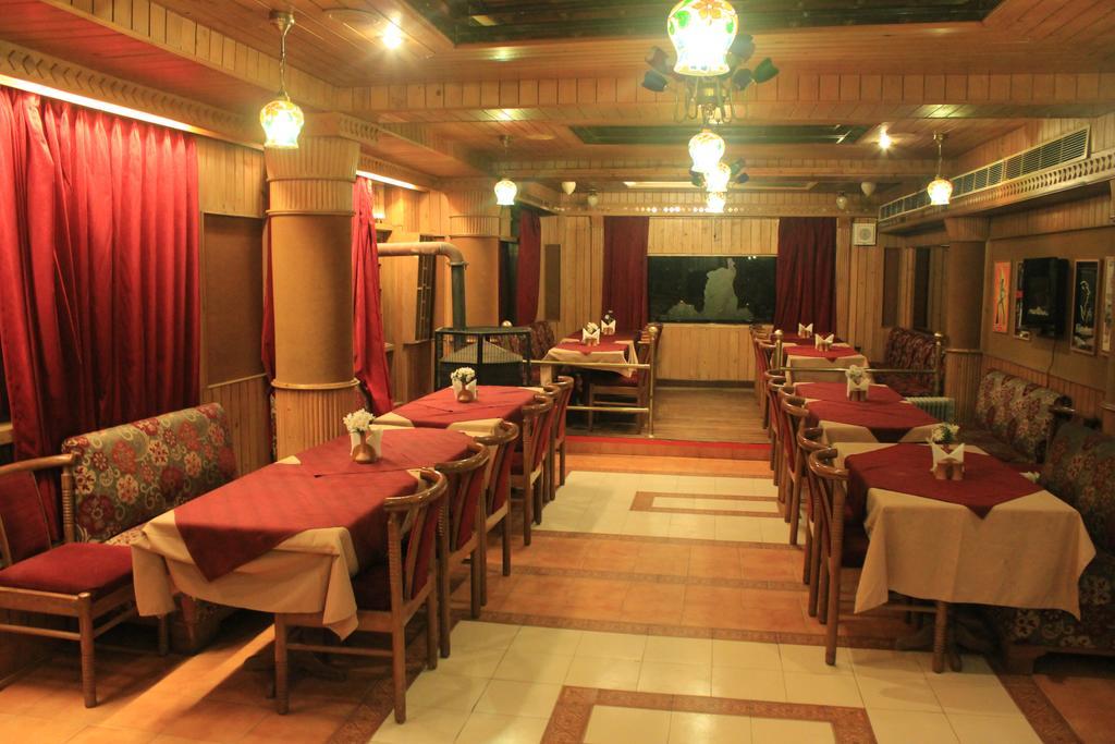 Hotel Snow King Retreat: Himalayan Views & Mountain Luxury