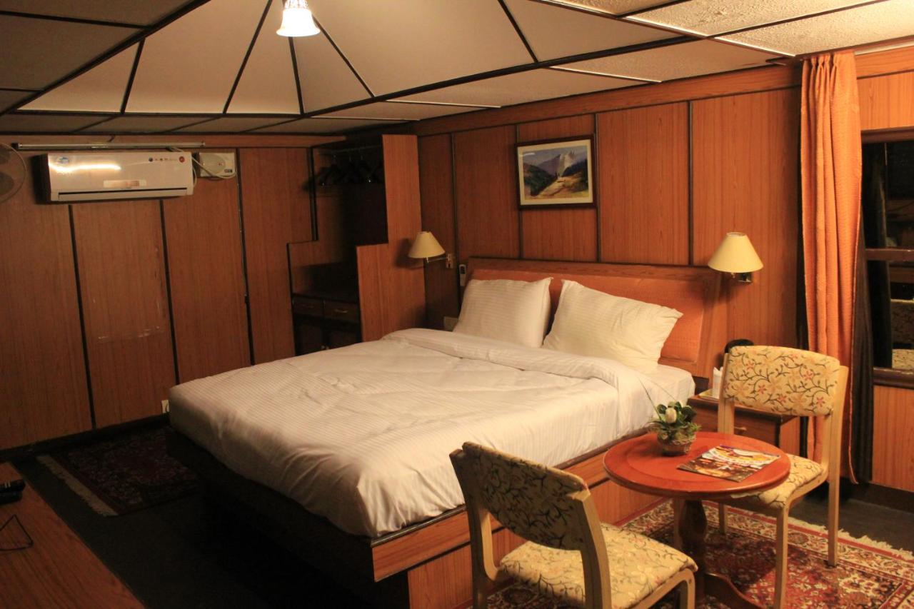 Snow King Retreat: Himalayan Views & Mountain Luxury 4*