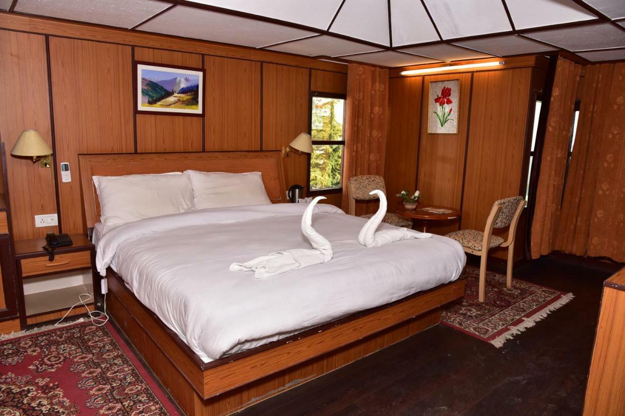 Hotel Snow King Retreat: Himalayan Views & Mountain Luxury