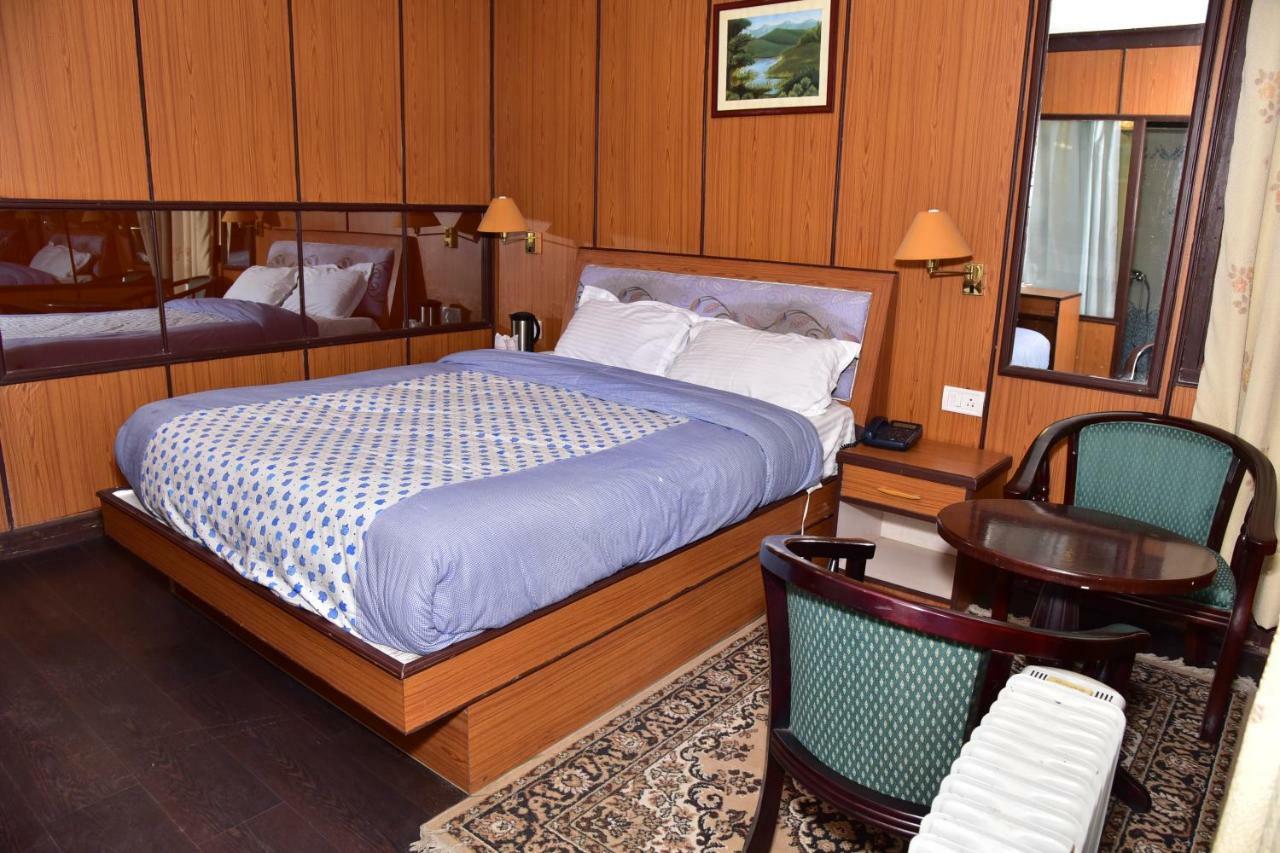 Hotel Snow King Retreat: Himalayan Views & Mountain Luxury 4*