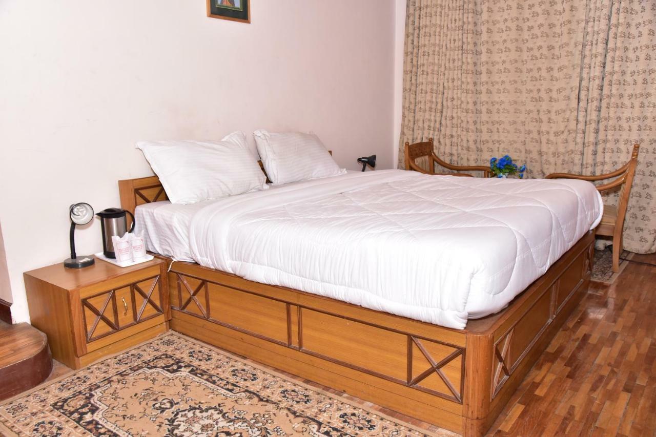 Snow King Retreat: Himalayan Views & Mountain Luxury 4*