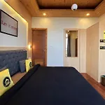 The Hosteller Kufri, Shimla