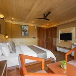 The Exotic Stays I Nature Treaks & Cedar View I Dance I Music I Party I Memories I Open Air Pvt Balconies & Terrace I Kufri By Charvi Retreat