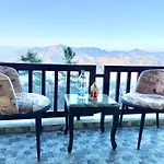 The Tranquil Valley I Best Price I Excellent Service I Prime Location With Free Parking Facilities I Kufri By Exotic Stays