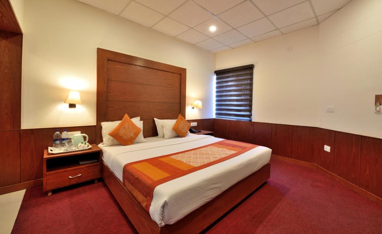 Galleu Hill View Of The Himalayas 3* Kufri