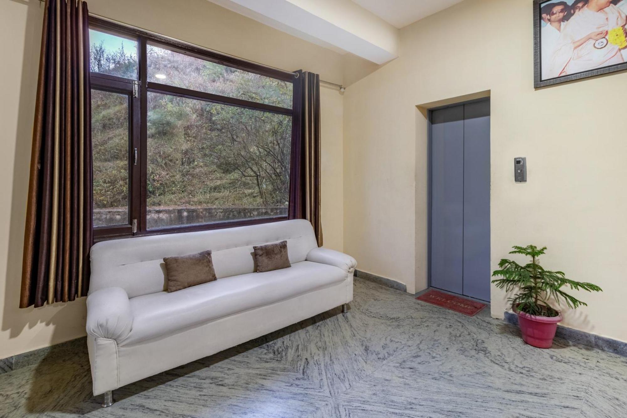 Hotel Treebo Shimla Ayurvedic Retreat Kufri