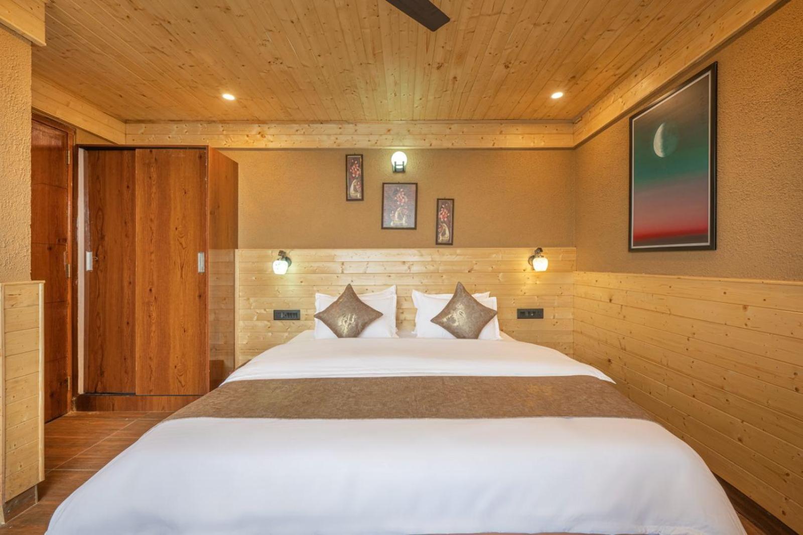 The Tranquility Retreat I Vacations I Conference I Mice I Family Events I Open Air Terrace I Sky Bonfire I By Exotic Hotel Kufri