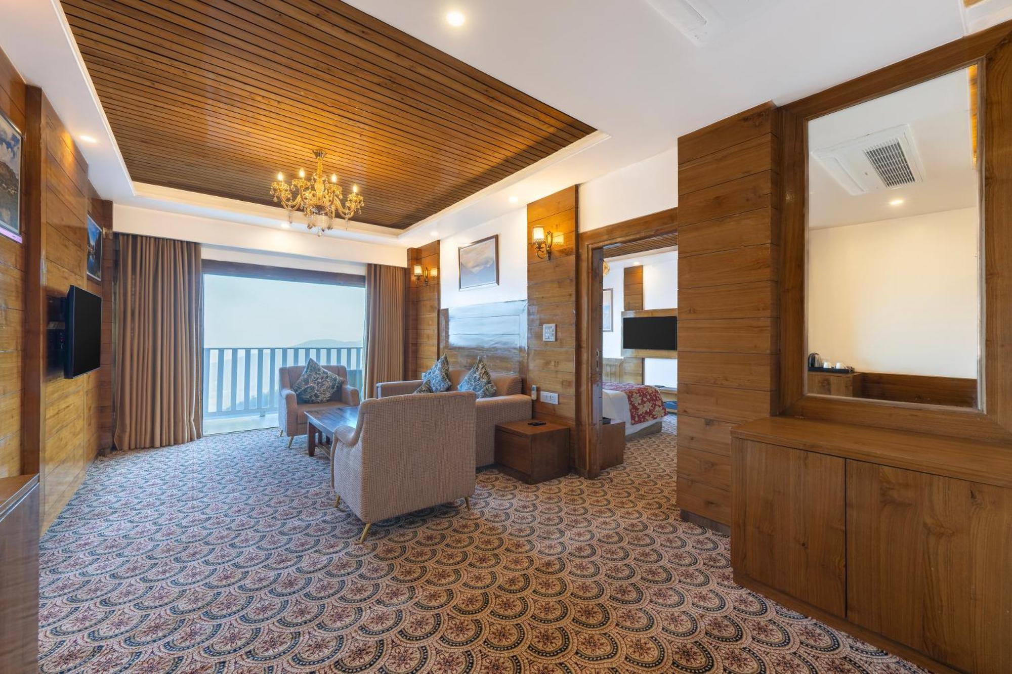Kc Vilaas Hotel Kufri