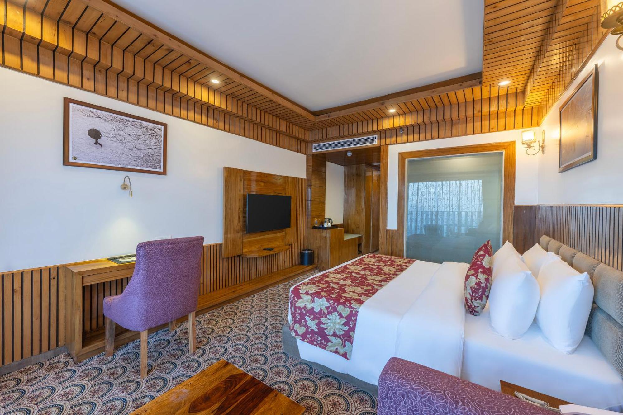 Hotel Kc Vilaas