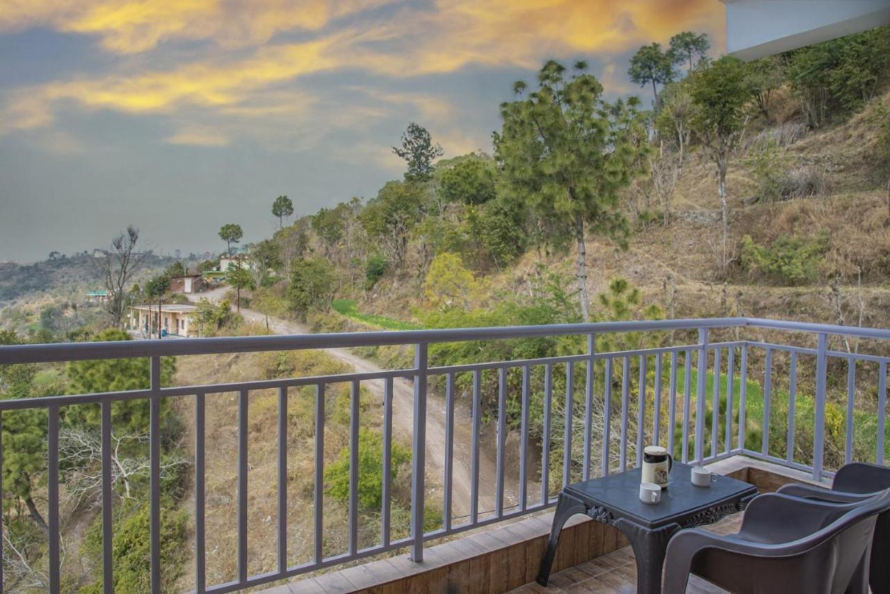 The Sky Mountain I Serviced I Balcony I Valley And Mountain View I Family Groups & Bonfire I Memories & Enjoyment I Operated By Exotic Kufri