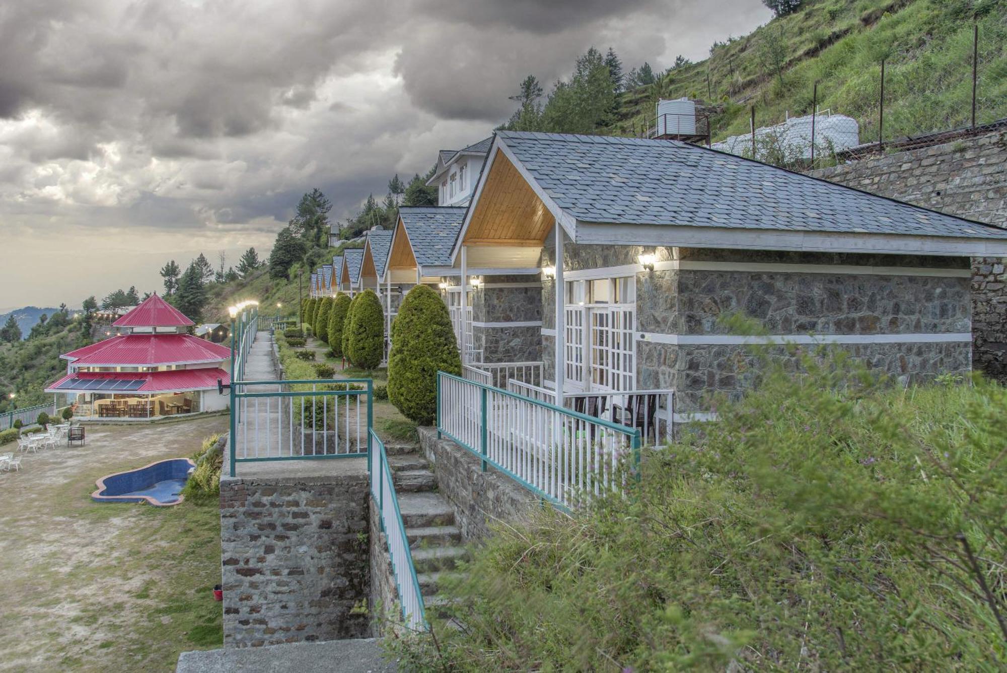 Echor - The Koti Village Resort Kufri