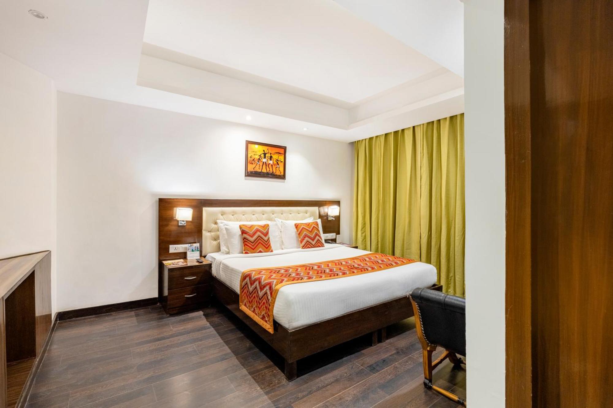Sterling Resort 4*