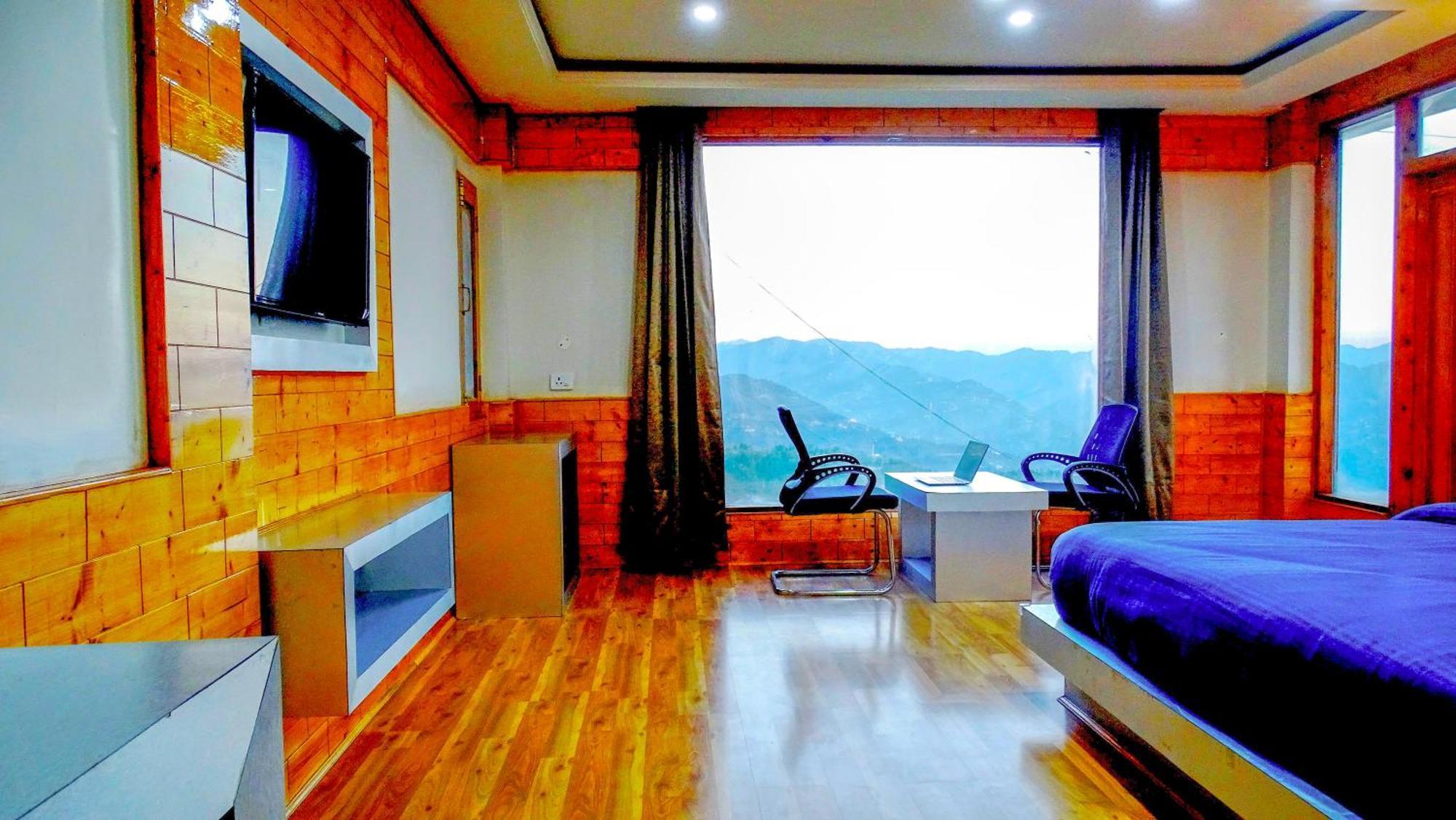 Homestay Humble S H I M L A With Lawn And Amazing View *