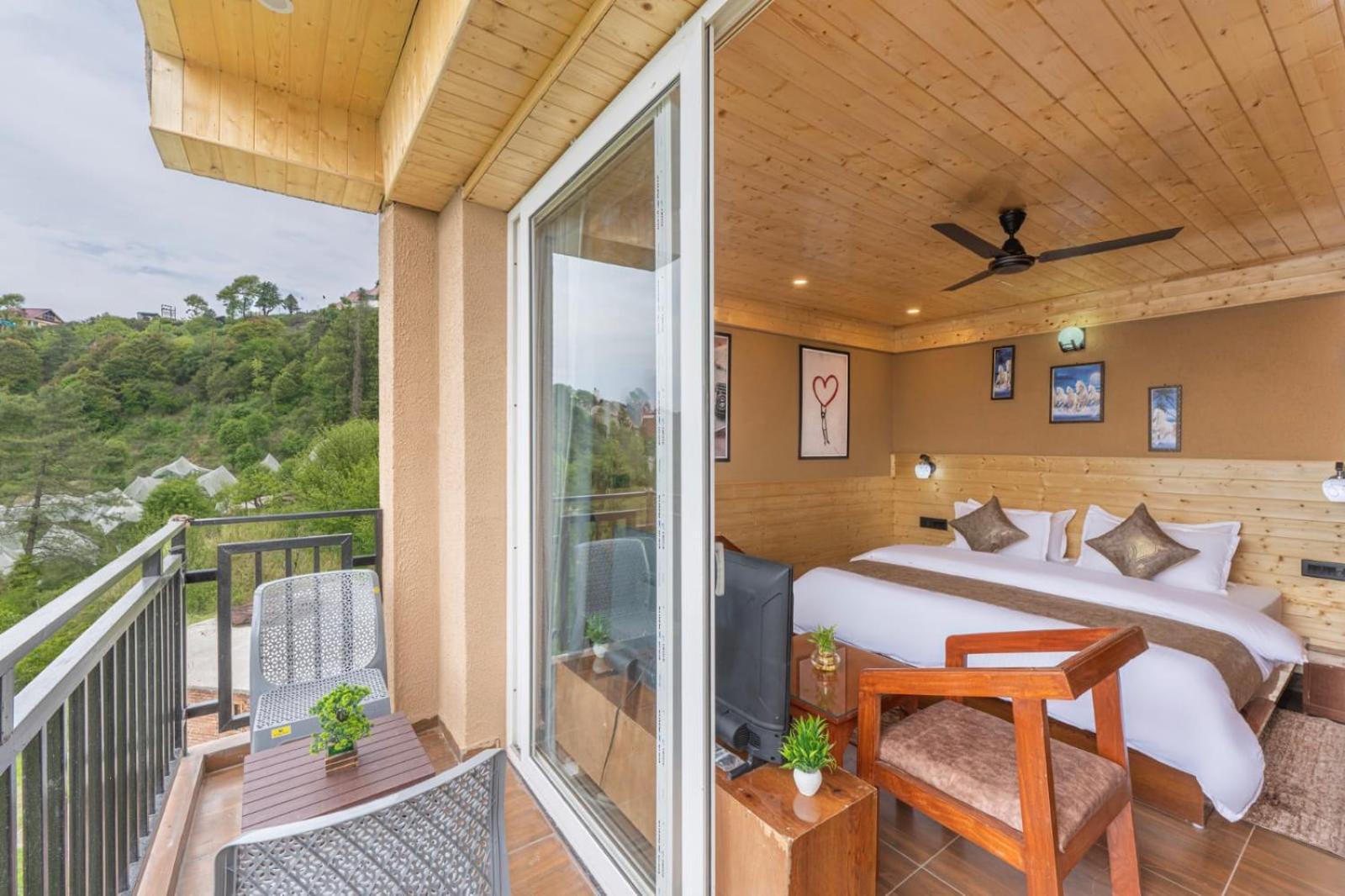 Hotel Connection With Hills Or Mountains L Memorable With Exoticstays