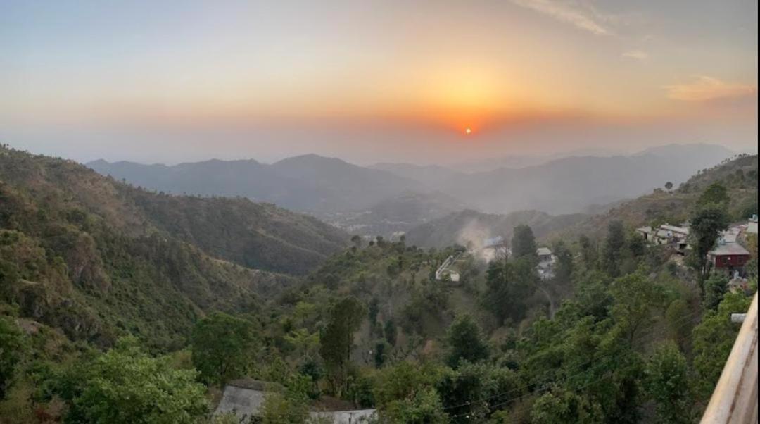 The Tranquil Valley I Price I Excellent Service I Prime Location With Free Parking Facilities I By Exotic Kufri