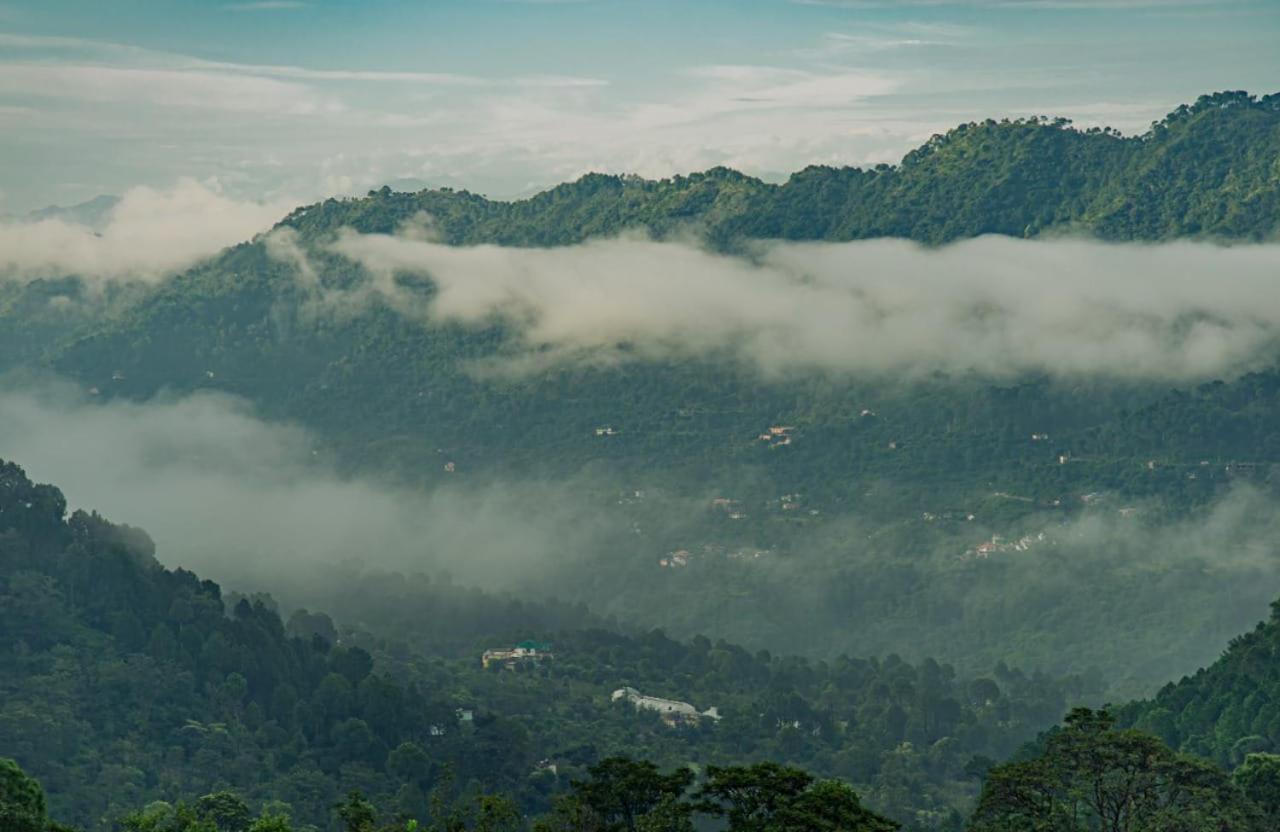 Connection With Hills Or Mountains L Memorable With Exoticstays 3* Kufri
