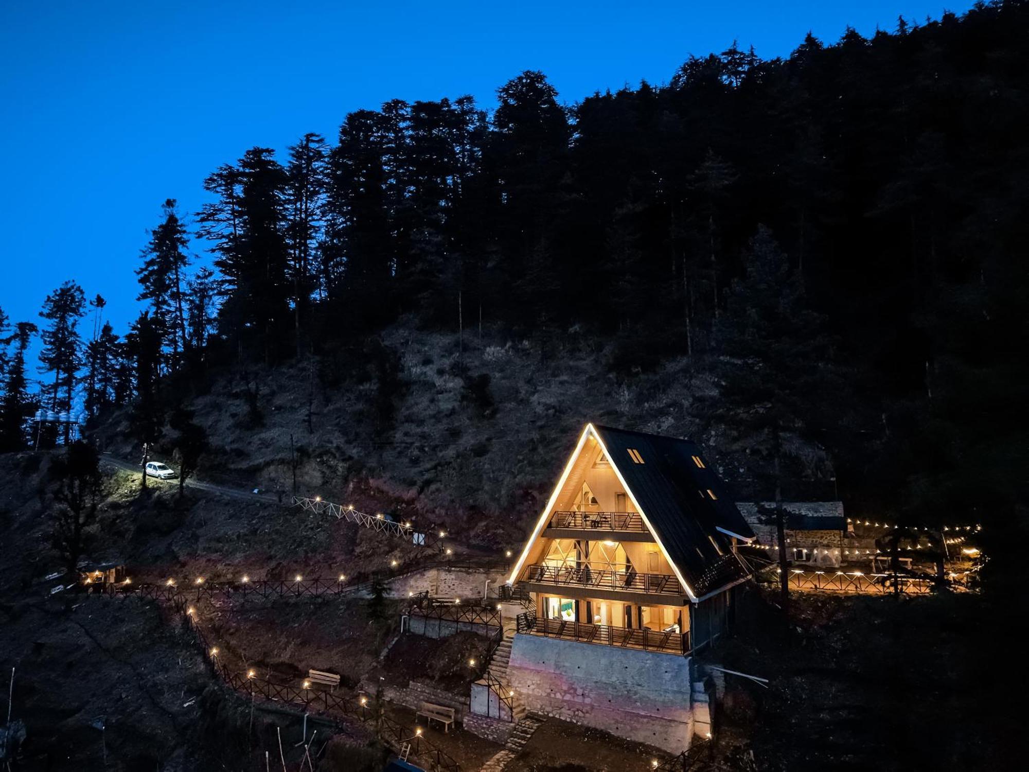 The Bagh Lodge Kufri