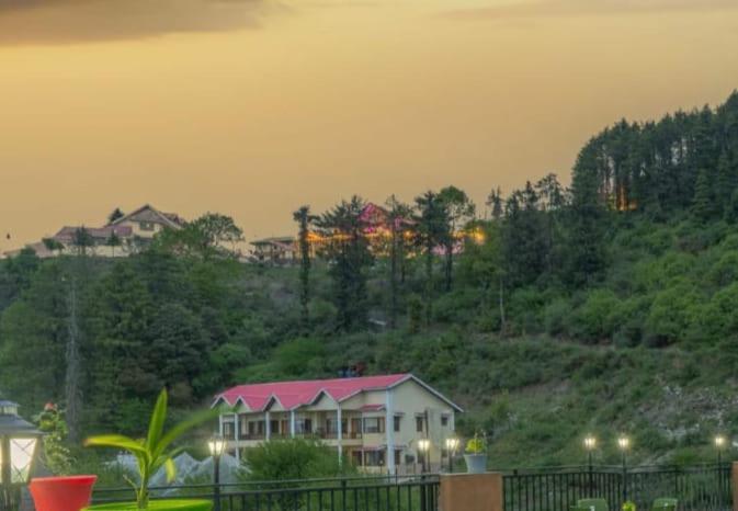 The Sky Mountain I Serviced I Balcony I Valley And Mountain View I Family Groups & Bonfire I Memories & Enjoyment I Operated By Exotic Villa *