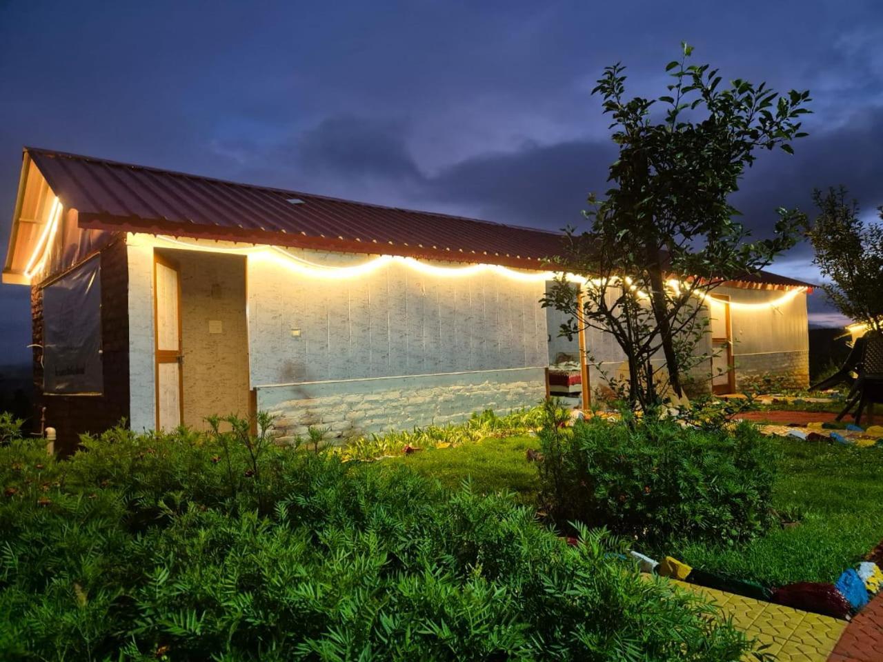 Resort Tvam Retreat &