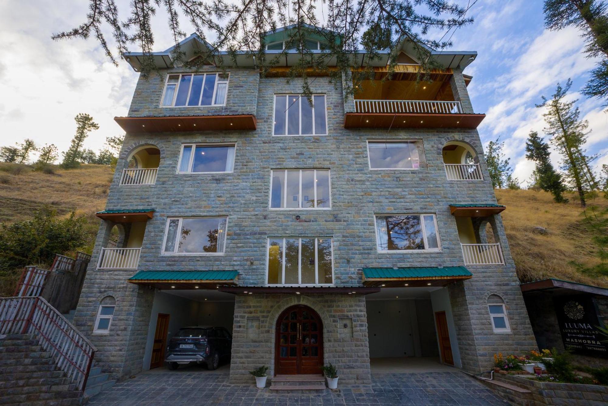 Alaya Luuma Luxury Hillside 5-bhk Amidst Pines With Garden, Balcony & Lounge Villa