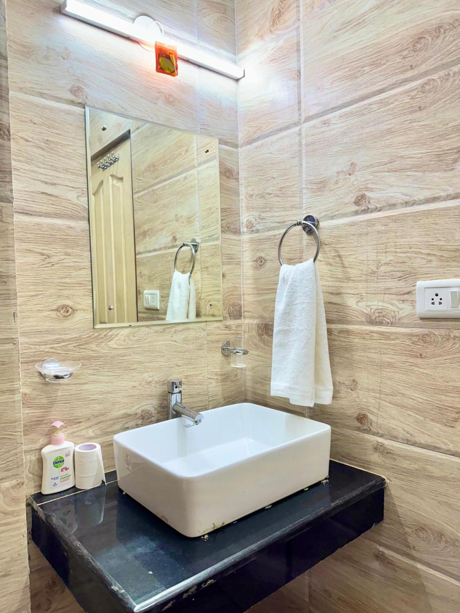 Connection With Hills Or Mountains L Memorable With Exoticstays Hotel