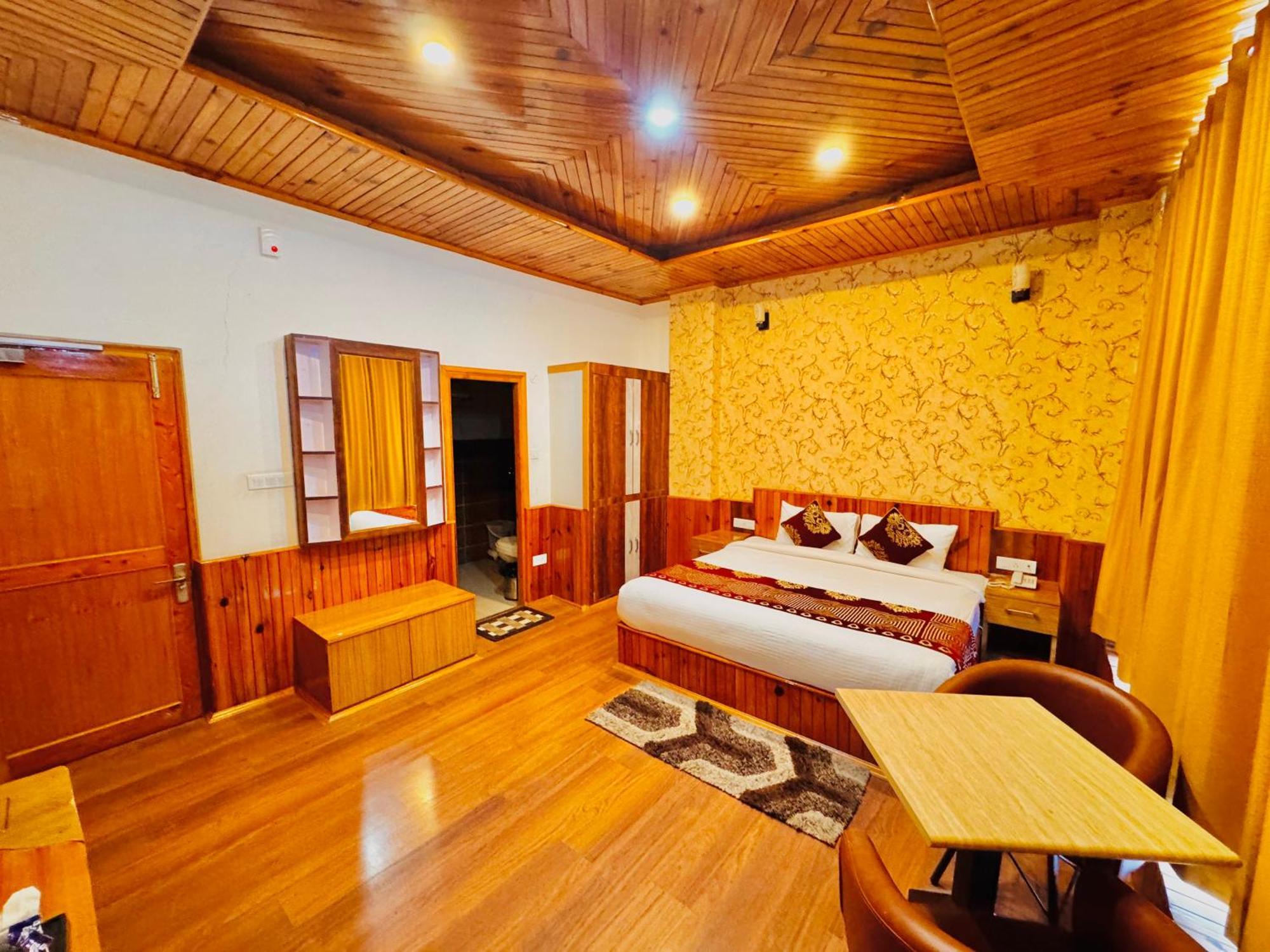 Nature Valley View Hotel Kufri