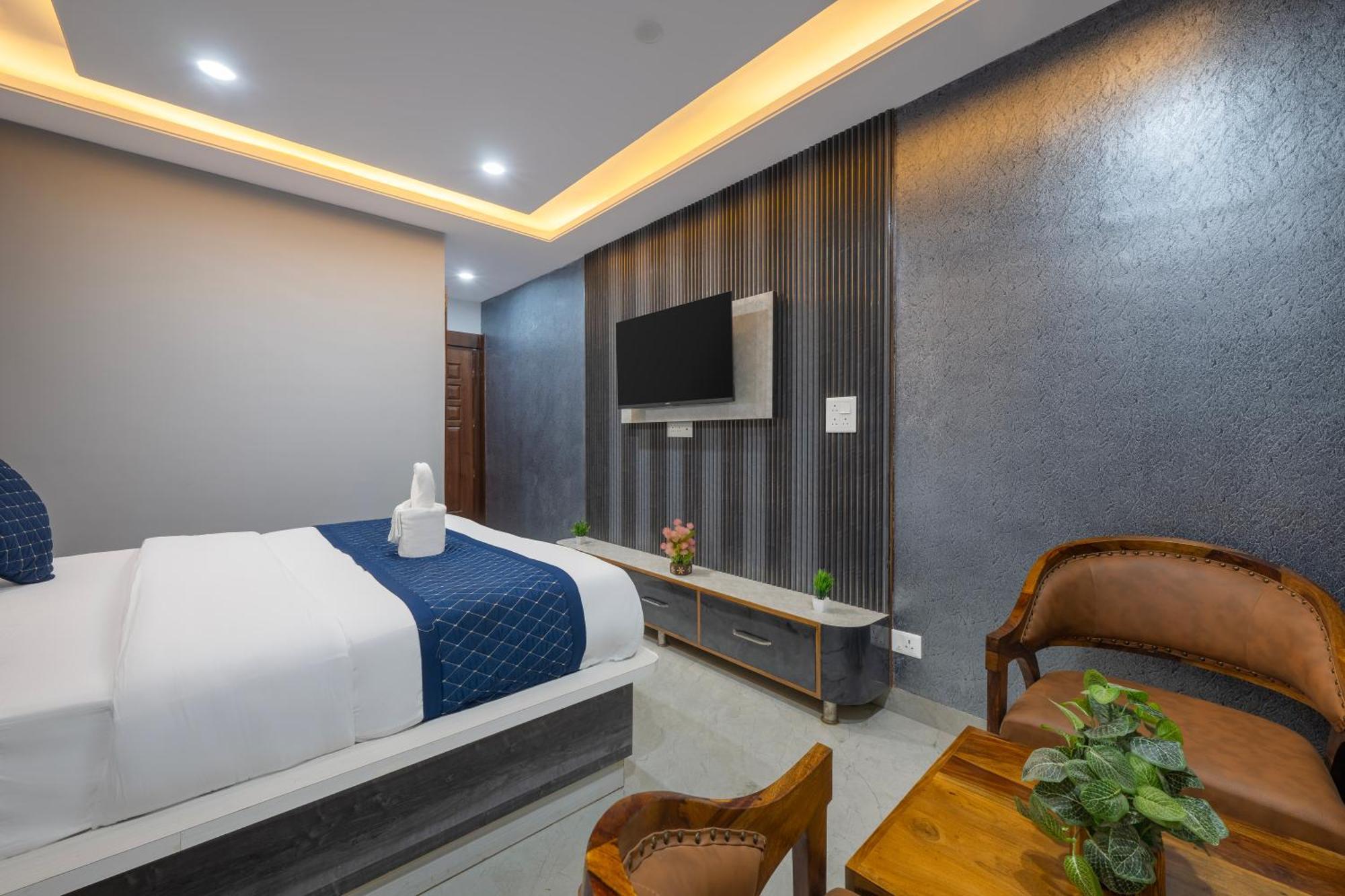 Grey Tower By High Rise Fagu Bed & Breakfast