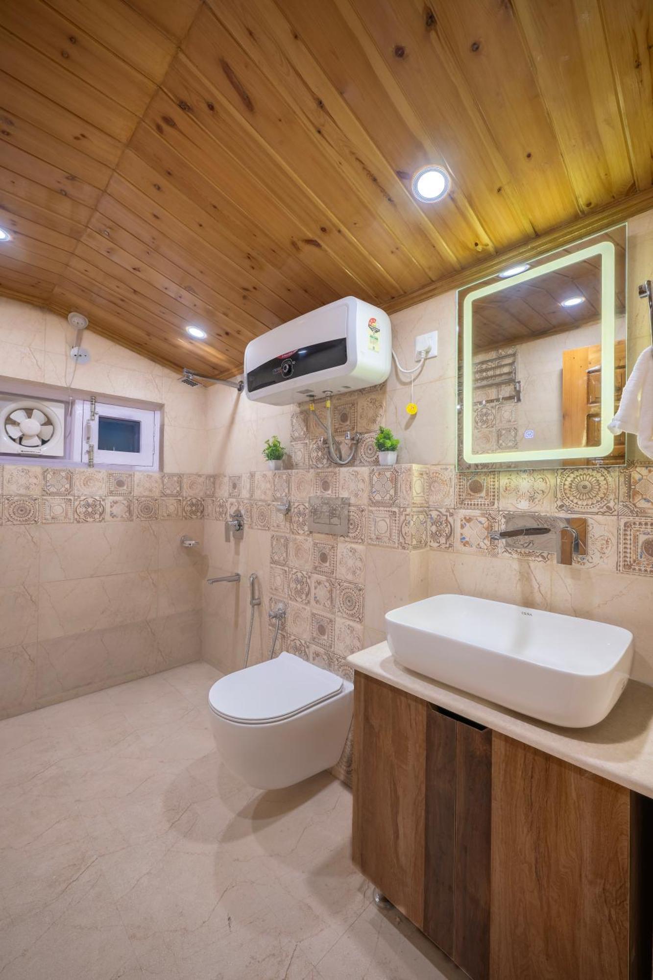 Rad Retreat By High Rise Bed & Breakfast Kufri