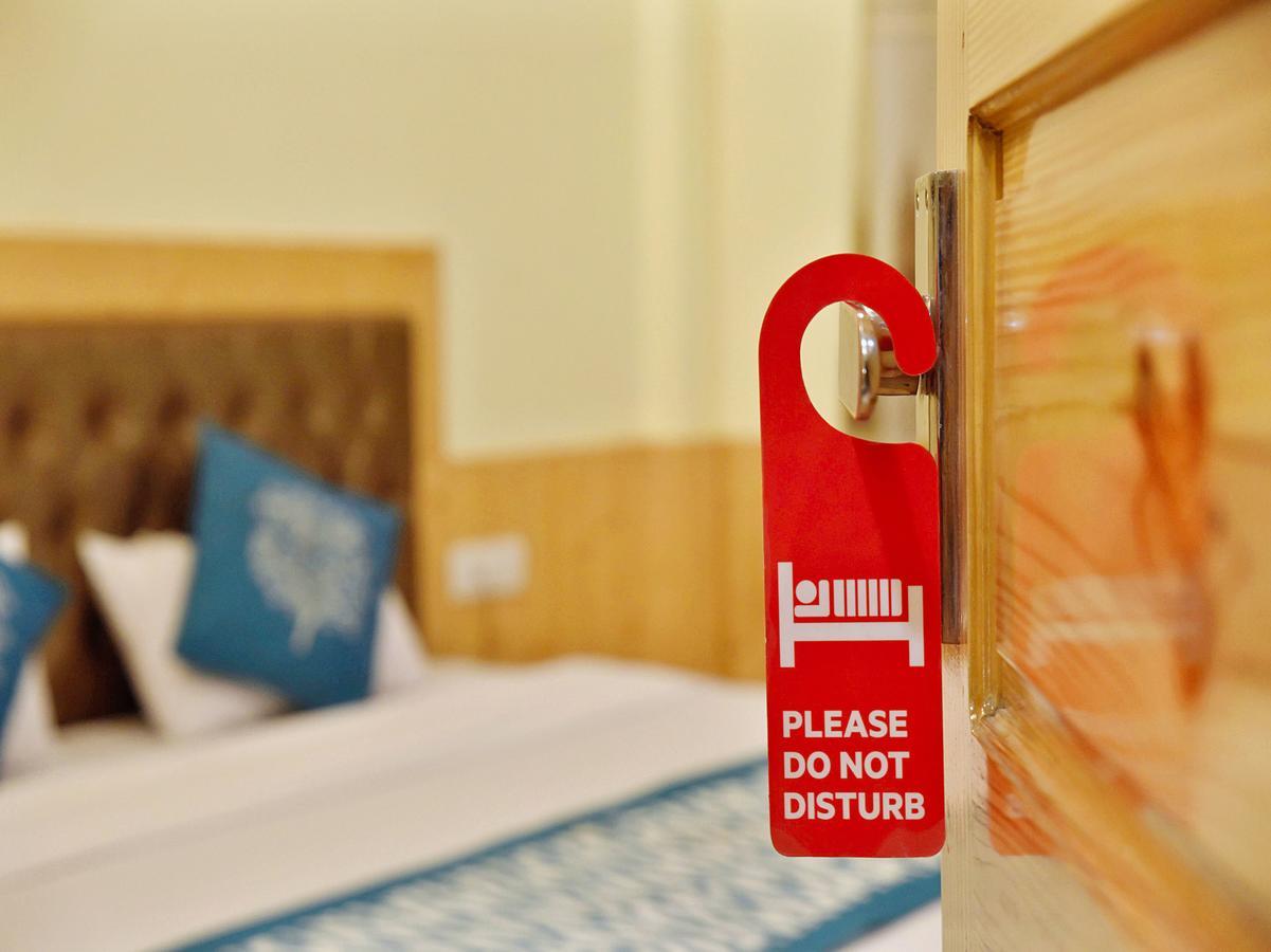 Hotel Oyo 10080 Ashray 3*