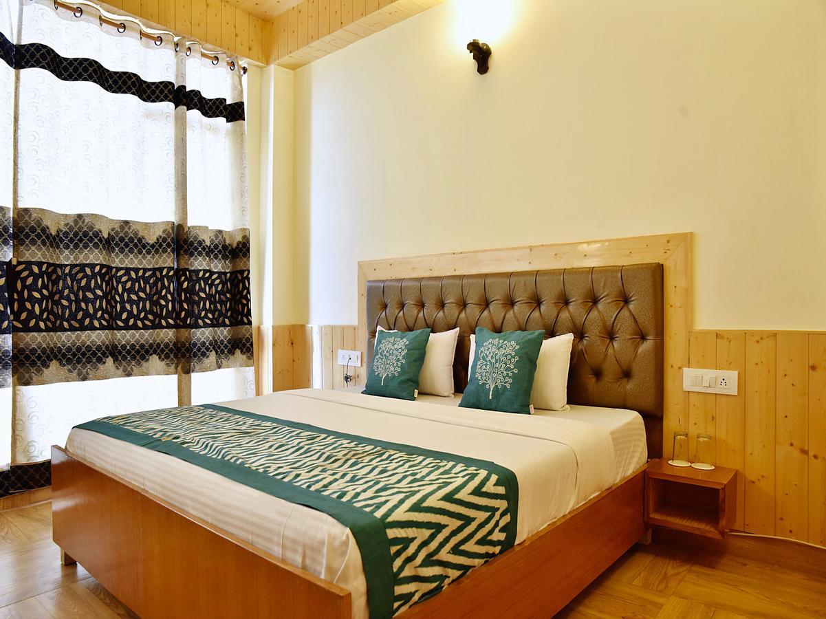 Oyo 10080 Ashray 3* Kufri