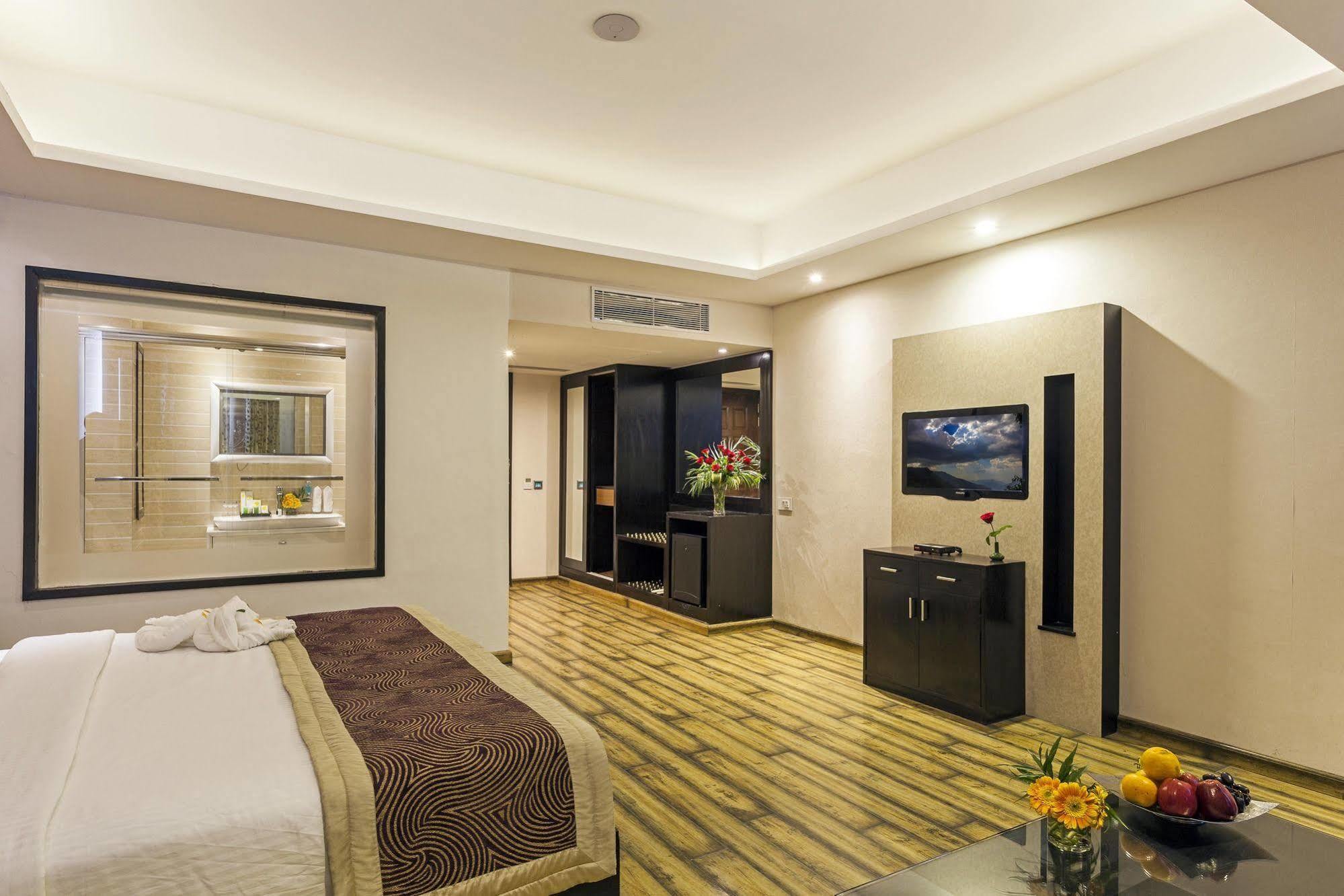 Sterling Resort Kufri