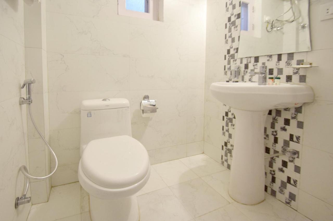 Hotel Oyo 10080 Ashray 3*